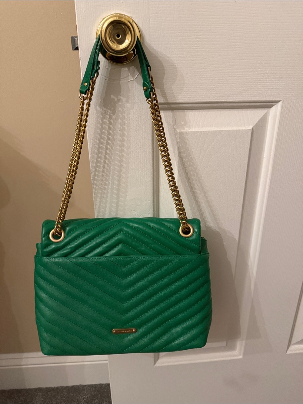 Rebecca Minkoff Green Quilted Shoulder Bag with Gold Chain - Picture 2 of 7